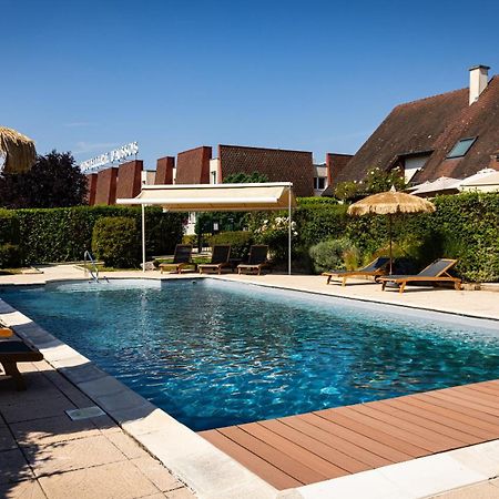 Logis Hostellerie D'Aussois Semur-en-Auxois Esterno foto