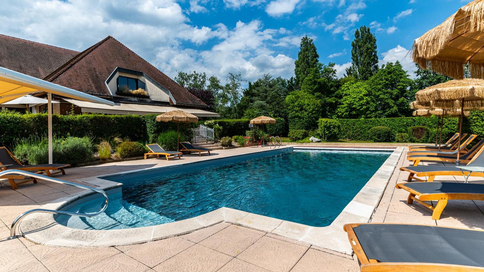 Logis Hostellerie D'Aussois Semur-en-Auxois Esterno foto